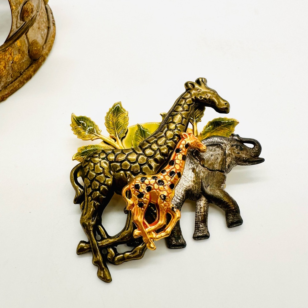 Vintage Safari Animal Brooch